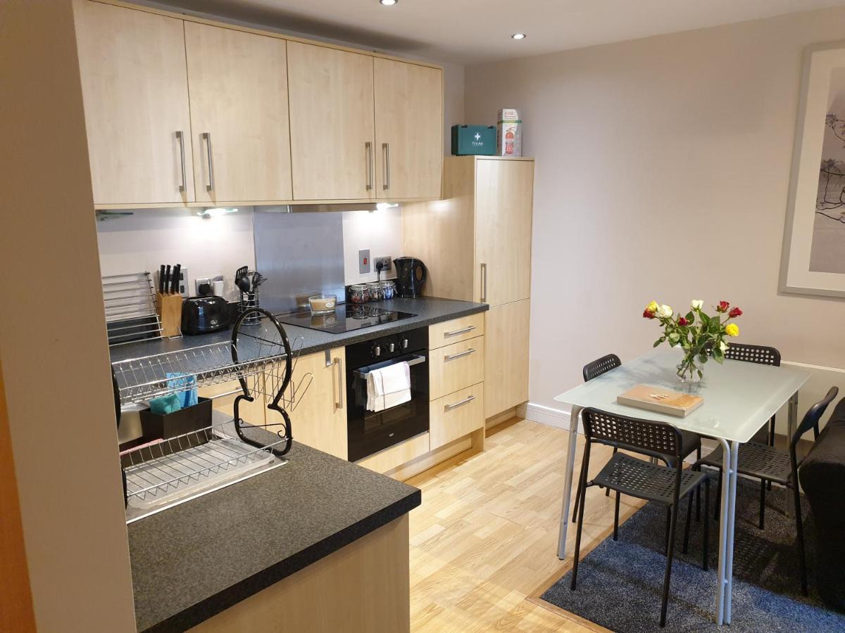 Birmingham Emerald, 2 Bedroom Apartment المظهر الخارجي الصورة