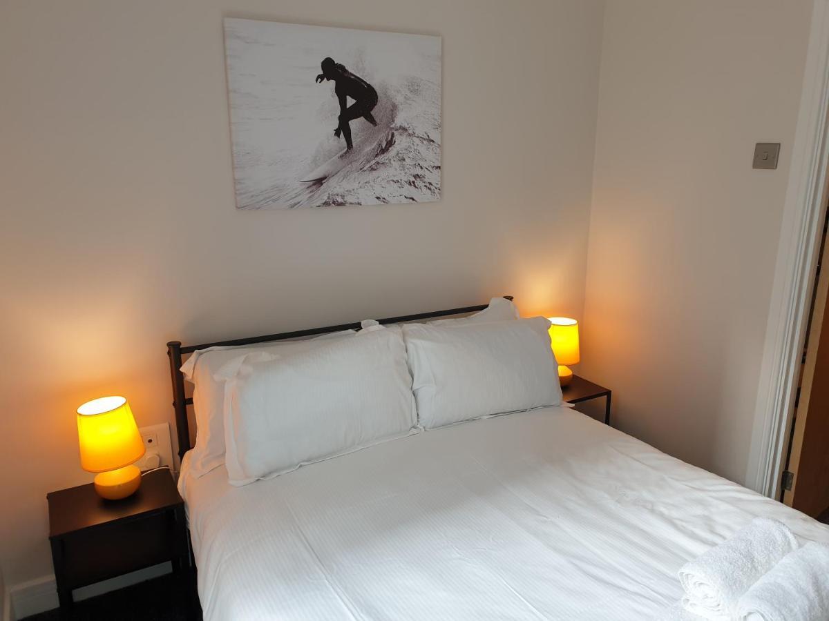 Birmingham Emerald, 2 Bedroom Apartment المظهر الخارجي الصورة