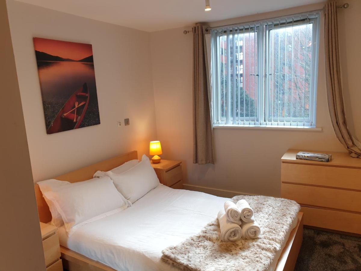 Birmingham Emerald, 2 Bedroom Apartment المظهر الخارجي الصورة