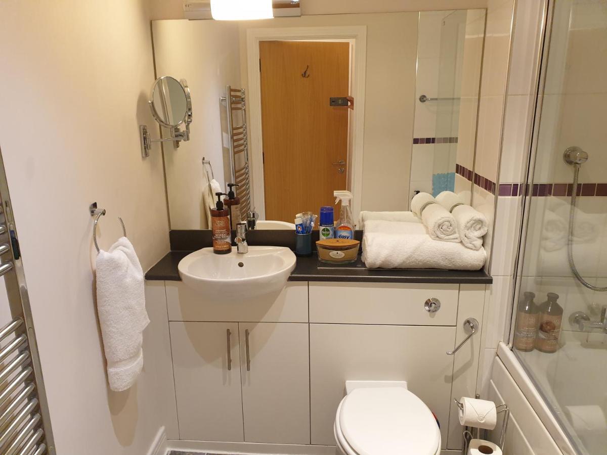 Birmingham Emerald, 2 Bedroom Apartment المظهر الخارجي الصورة